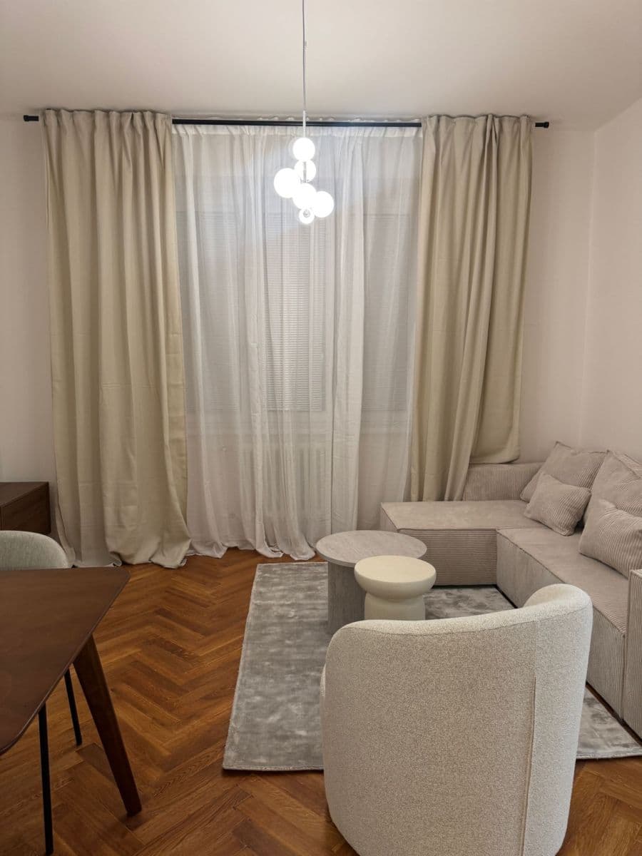 2 bedroom with open-plan kitchen flat to rent, 73 m², Sokolovská, Prague, Prague 2 bedroom with open-plan kitchen flat to rent, 73 m², Sokolovská, Prague, Prague