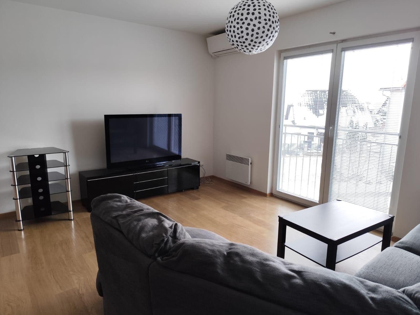 1 bedroom with open-plan kitchen flat to rent, 58 m², Na Ladech, Květnice, Středočeský Region 1 bedroom with open-plan kitchen flat to rent, 58 m², Na Ladech, Květnice, Středočeský Region