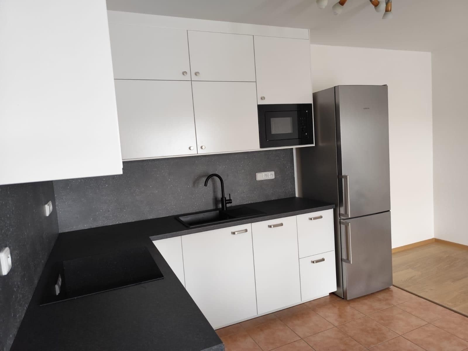 1 bedroom with open-plan kitchen flat to rent, 58 m², Na Ladech, Květnice, Středočeský Region 1 bedroom with open-plan kitchen flat to rent, 58 m², Na Ladech, Květnice, Středočeský Region