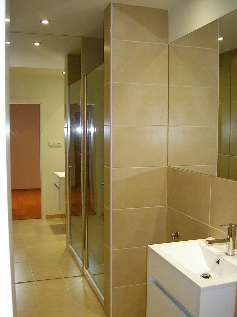 2 bedroom with open-plan kitchen flat to rent, 68 m², Zálesí, Prague, Prague 2 bedroom with open-plan kitchen flat to rent, 68 m², Zálesí, Prague, Prague