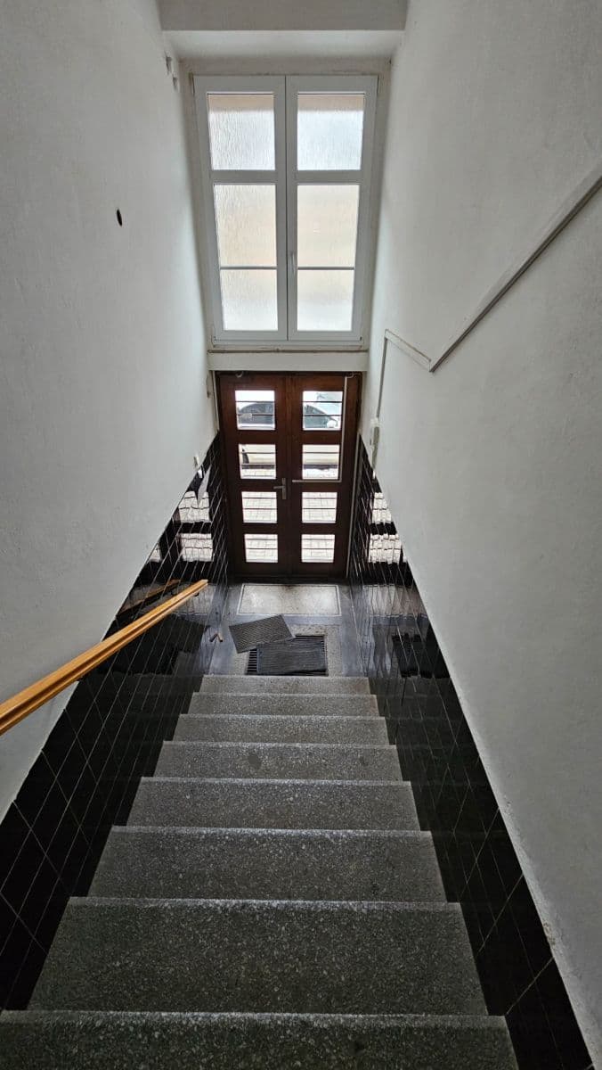 2 bedroom with open-plan kitchen flat for sale, 61 m², Na Sekyře, Rakovník, Středočeský Region 2 bedroom with open-plan kitchen flat for sale, 61 m², Na Sekyře, Rakovník, Středočeský Region