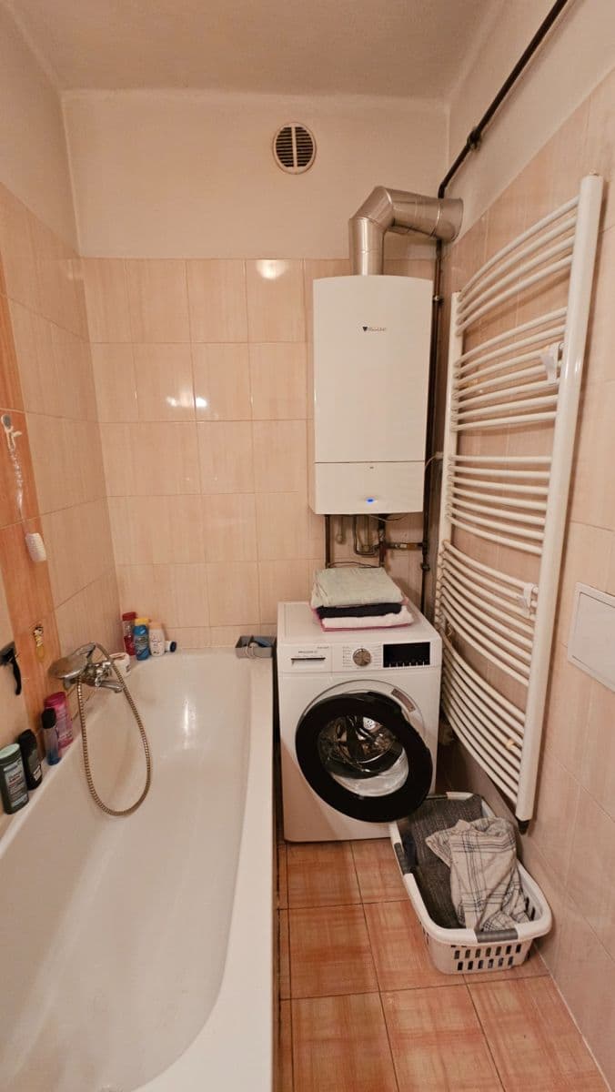 2 bedroom with open-plan kitchen flat for sale, 61 m², Na Sekyře, Rakovník, Středočeský Region 2 bedroom with open-plan kitchen flat for sale, 61 m², Na Sekyře, Rakovník, Středočeský Region