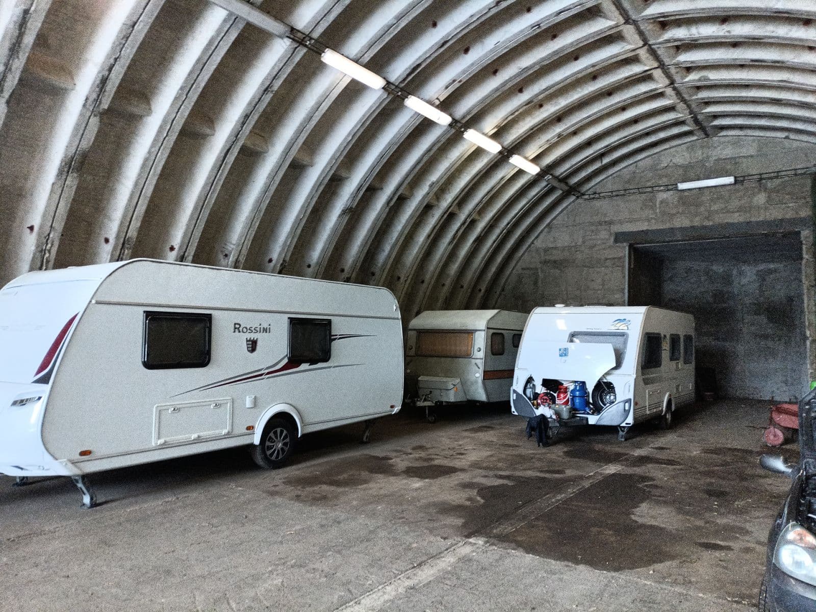 garage to rent, 40 m², Letiště, Hradec Králové, Královéhradecký Region garage to rent, 40 m², Letiště, Hradec Králové, Královéhradecký Region