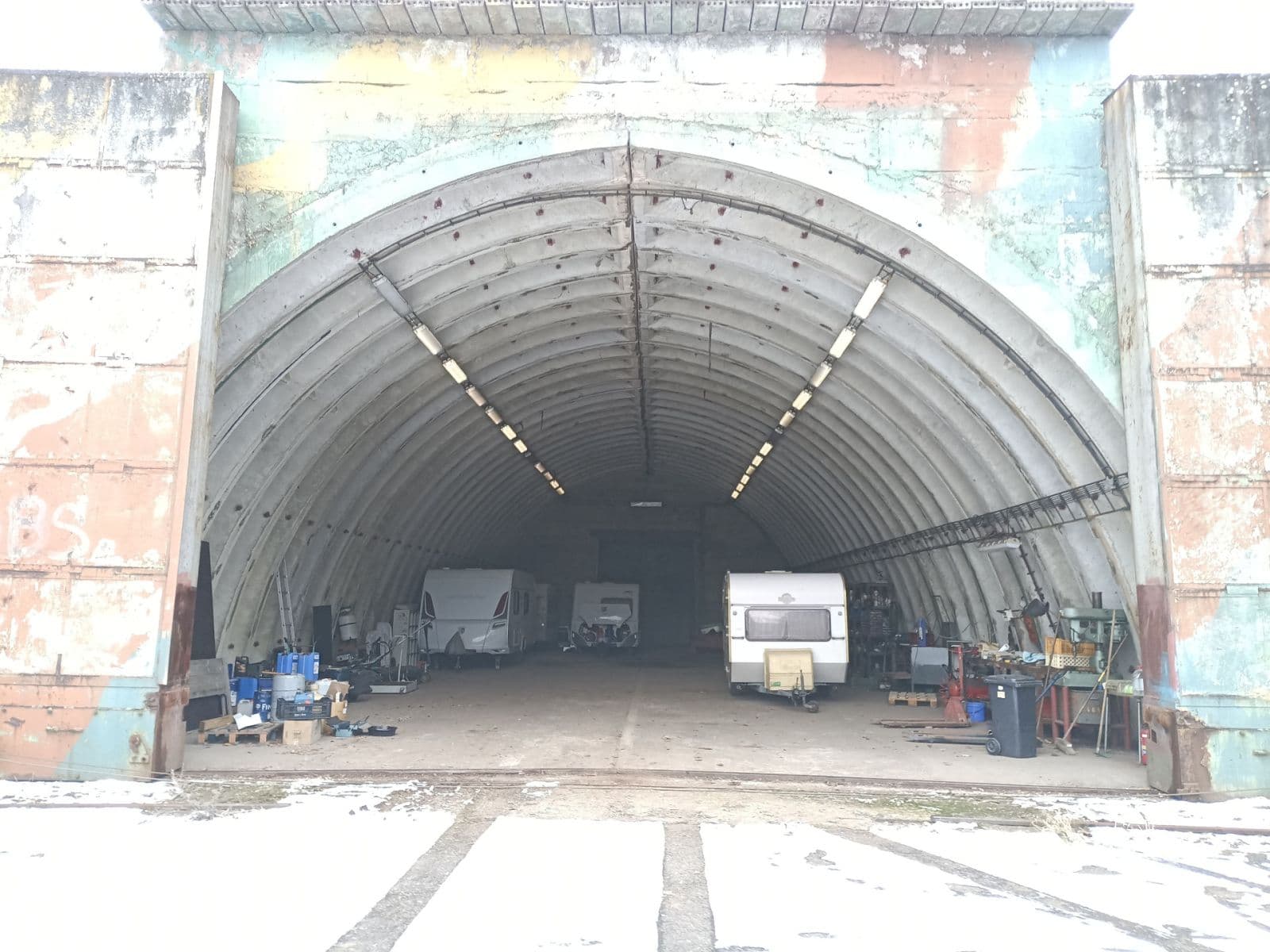 garage to rent, 40 m², Letiště, Hradec Králové, Královéhradecký Region garage to rent, 40 m², Letiště, Hradec Králové, Královéhradecký Region