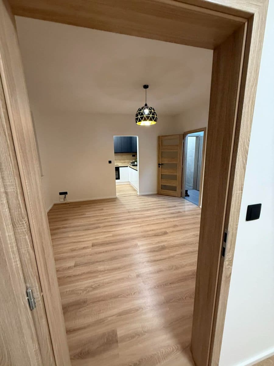 2 bedroom flat to rent, 45 m², Francouzská, Kopřivnice, Moravskoslezský Region 2 bedroom flat to rent, 45 m², Francouzská, Kopřivnice, Moravskoslezský Region