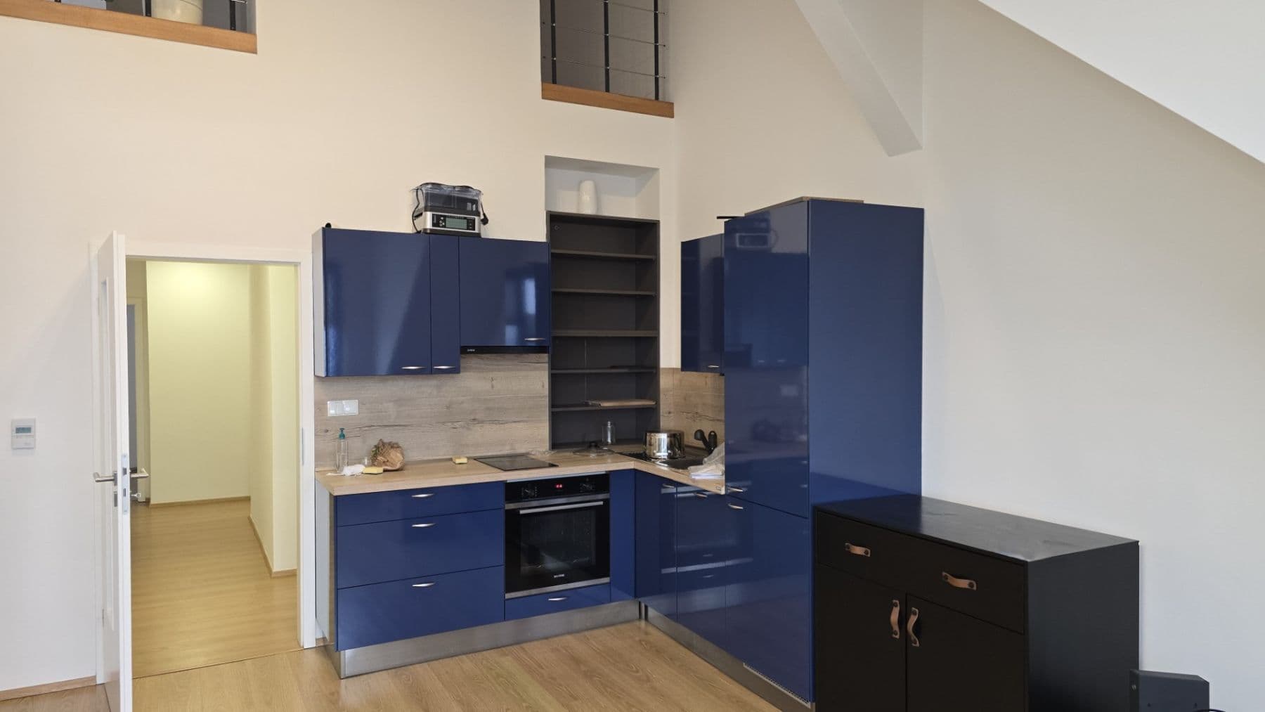 1 bedroom with open-plan kitchen flat to rent, 74 m², U Plynárny, Prague, Prague 1 bedroom with open-plan kitchen flat to rent, 74 m², U Plynárny, Prague, Prague