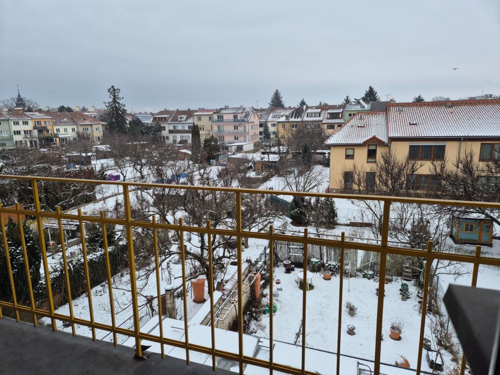 2 bedroom with open-plan kitchen flat to rent, 61 m², Hněvkovského, Brno, Jihomoravský Region 2 bedroom with open-plan kitchen flat to rent, 61 m², Hněvkovského, Brno, Jihomoravský Region