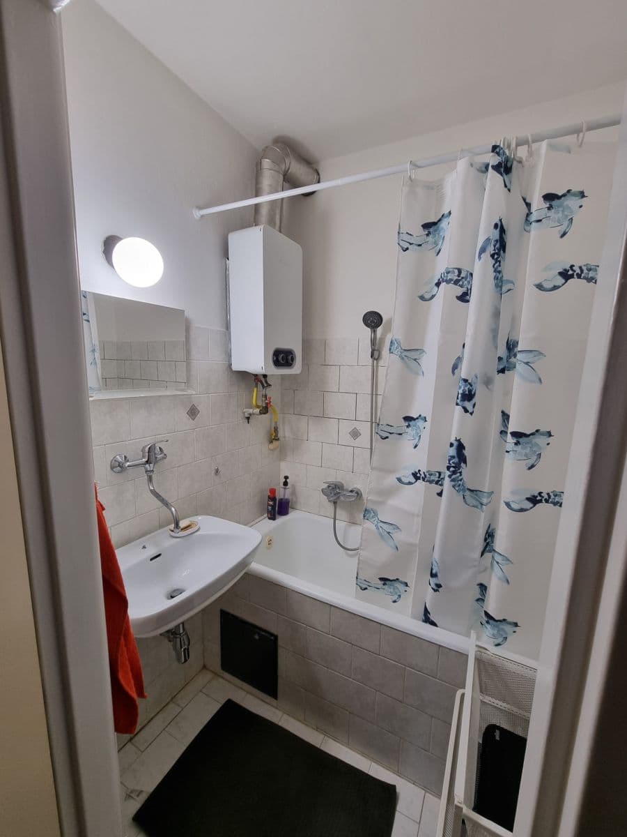 3 bedroom flat to rent, 75 m², Barvičova, Brno, Jihomoravský Region 3 bedroom flat to rent, 75 m², Barvičova, Brno, Jihomoravský Region