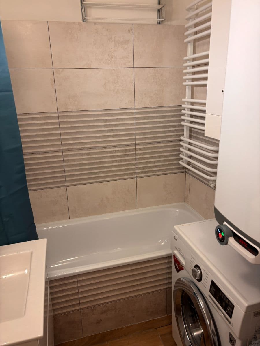 1 bedroom with open-plan kitchen flat to rent, 43 m², Šlikova, Liberec, Liberecký Region 1 bedroom with open-plan kitchen flat to rent, 43 m², Šlikova, Liberec, Liberecký Region