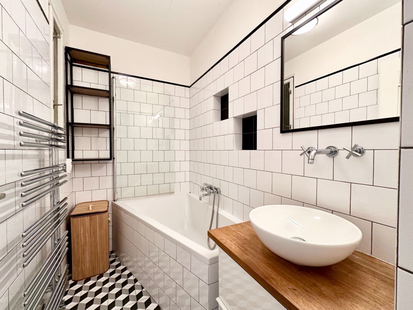 1 bedroom with open-plan kitchen flat to rent, 50 m², Smolenská, Prague, Prague 1 bedroom with open-plan kitchen flat to rent, 50 m², Smolenská, Prague, Prague