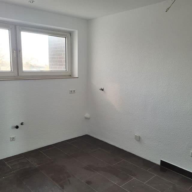 2 bedroom with open-plan kitchen flat to rent, 83 m², Irisweg, Köln-Pesch, North Rhine-Westphalia 2 bedroom with open-plan kitchen flat to rent, 83 m², Irisweg, Köln-Pesch, North Rhine-Westphalia