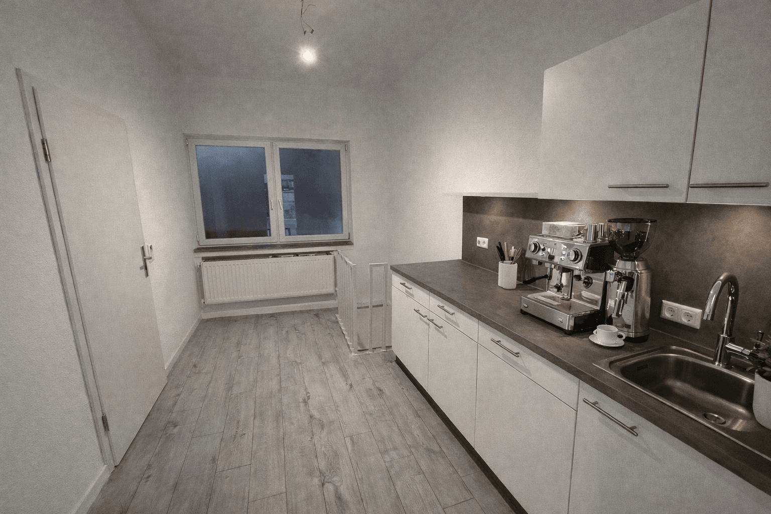 office to rent, 80 m², Enzstraße 126, Pforzheim-Eutingen, Baden-Württemberg office to rent, 80 m², Enzstraße 126, Pforzheim-Eutingen, Baden-Württemberg