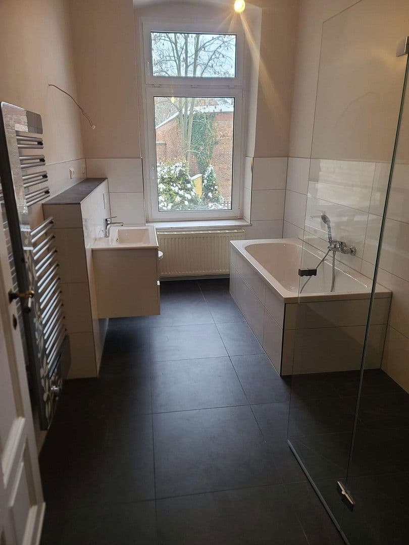 4 bedroom flat to rent, 134 m², Ule-Straße 12, Halle/Saale, Saxony-Anhalt 4 bedroom flat to rent, 134 m², Ule-Straße 12, Halle/Saale, Saxony-Anhalt