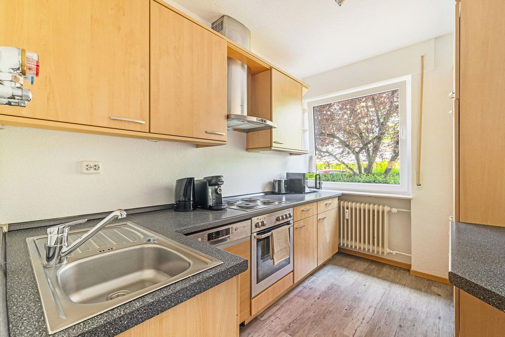 Studio flat to rent, 54 m², Görlitzer Str. 2, Hochheim, Hesse Studio flat to rent, 54 m², Görlitzer Str. 2, Hochheim, Hesse