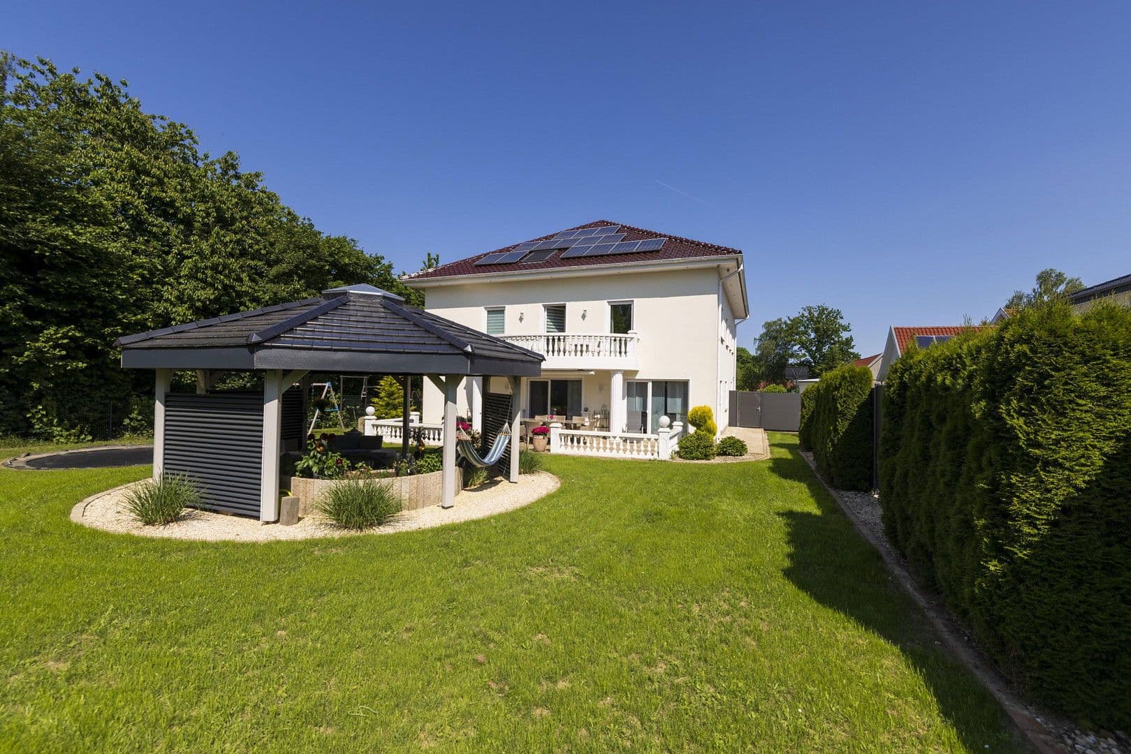 house for sale, 367 m², Hiddenhausen, North Rhine-Westphalia house for sale, 367 m², Hiddenhausen, North Rhine-Westphalia