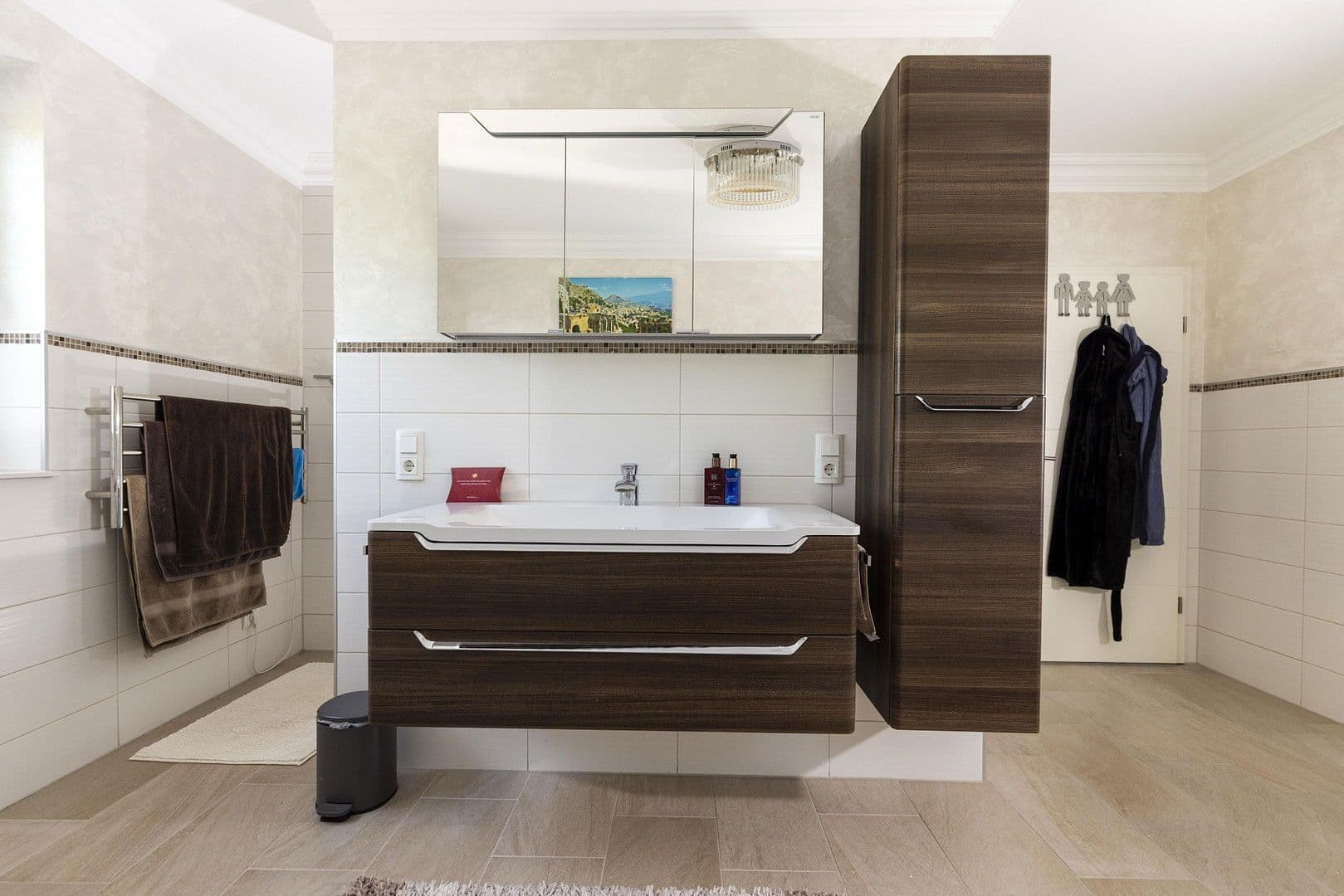 house for sale, 367 m², Hiddenhausen, North Rhine-Westphalia house for sale, 367 m², Hiddenhausen, North Rhine-Westphalia