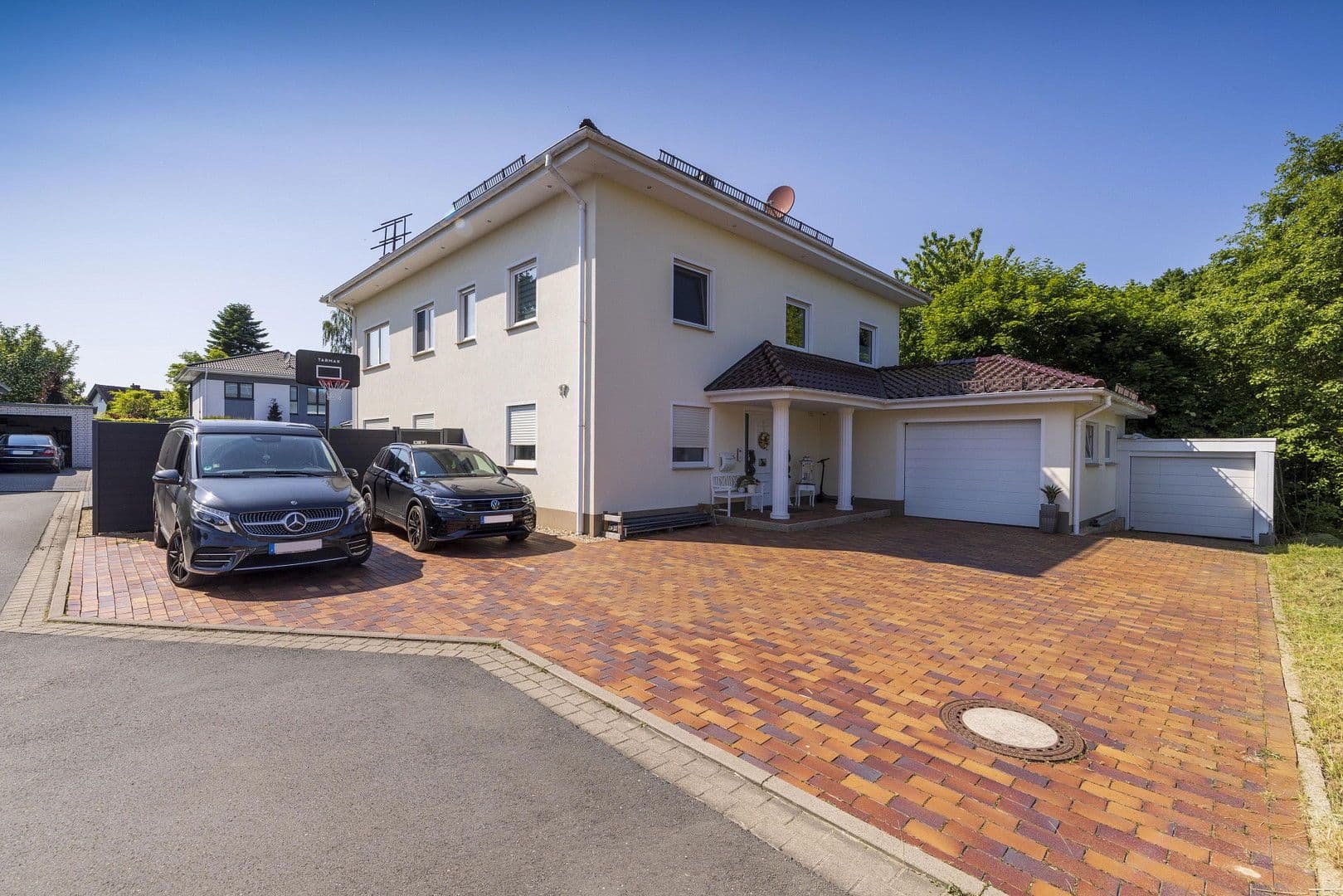 house for sale, 367 m², Hiddenhausen, North Rhine-Westphalia house for sale, 367 m², Hiddenhausen, North Rhine-Westphalia