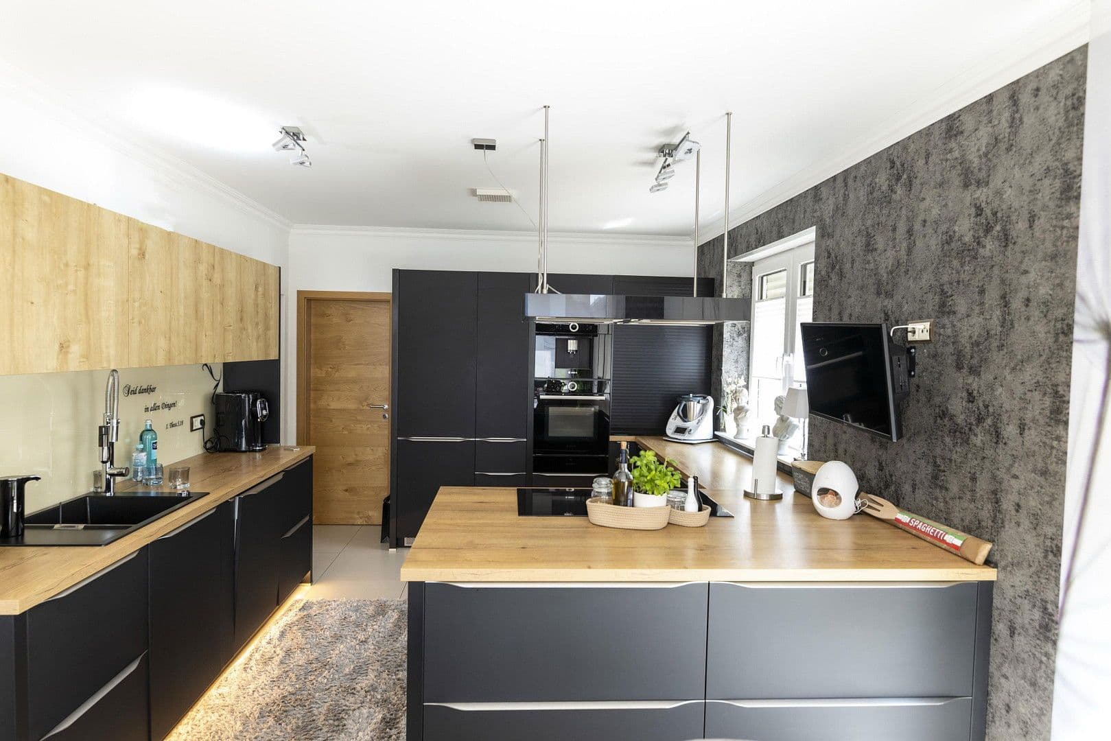 house for sale, 367 m², Hiddenhausen, North Rhine-Westphalia house for sale, 367 m², Hiddenhausen, North Rhine-Westphalia