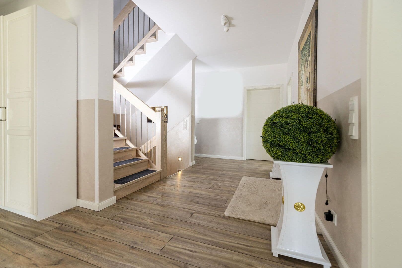 house for sale, 367 m², Hiddenhausen, North Rhine-Westphalia house for sale, 367 m², Hiddenhausen, North Rhine-Westphalia