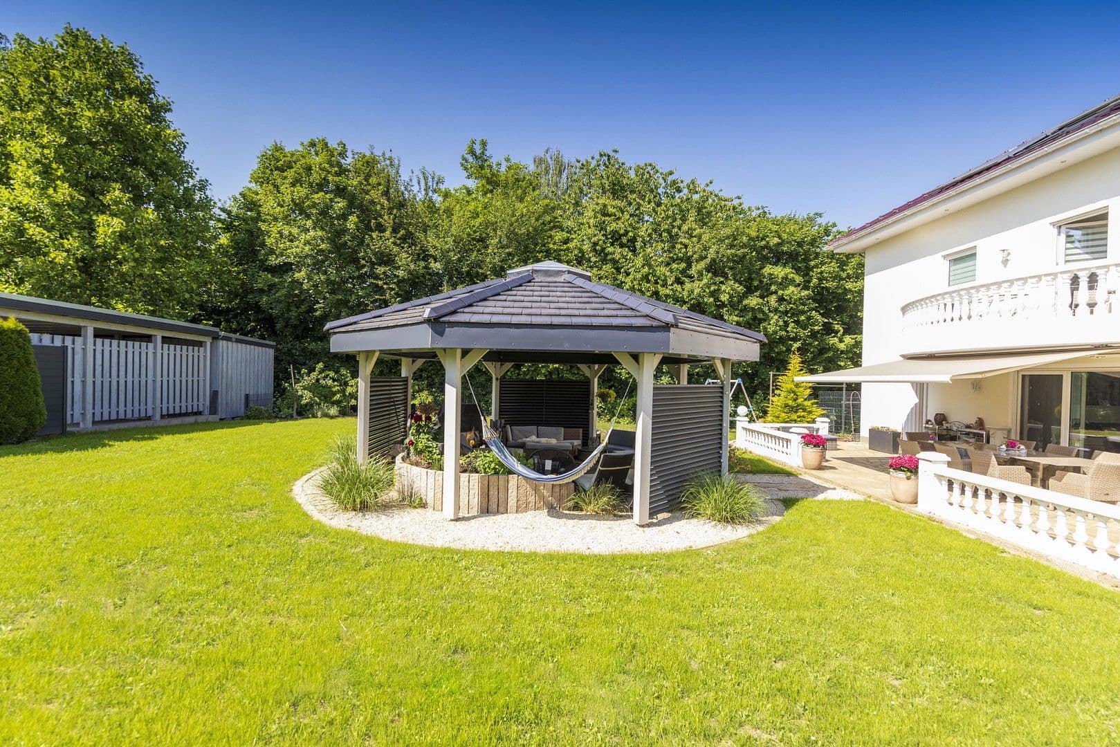 house for sale, 367 m², Hiddenhausen, North Rhine-Westphalia house for sale, 367 m², Hiddenhausen, North Rhine-Westphalia