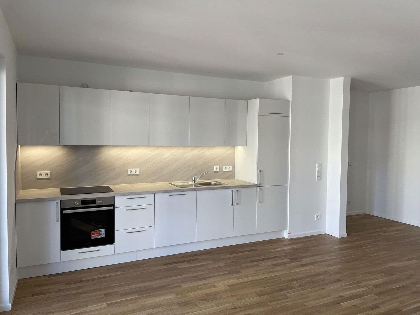 4 bedroom flat to rent, 93 m², Torgauer Str. 44a, Leipzig, Saxony 4 bedroom flat to rent, 93 m², Torgauer Str. 44a, Leipzig, Saxony