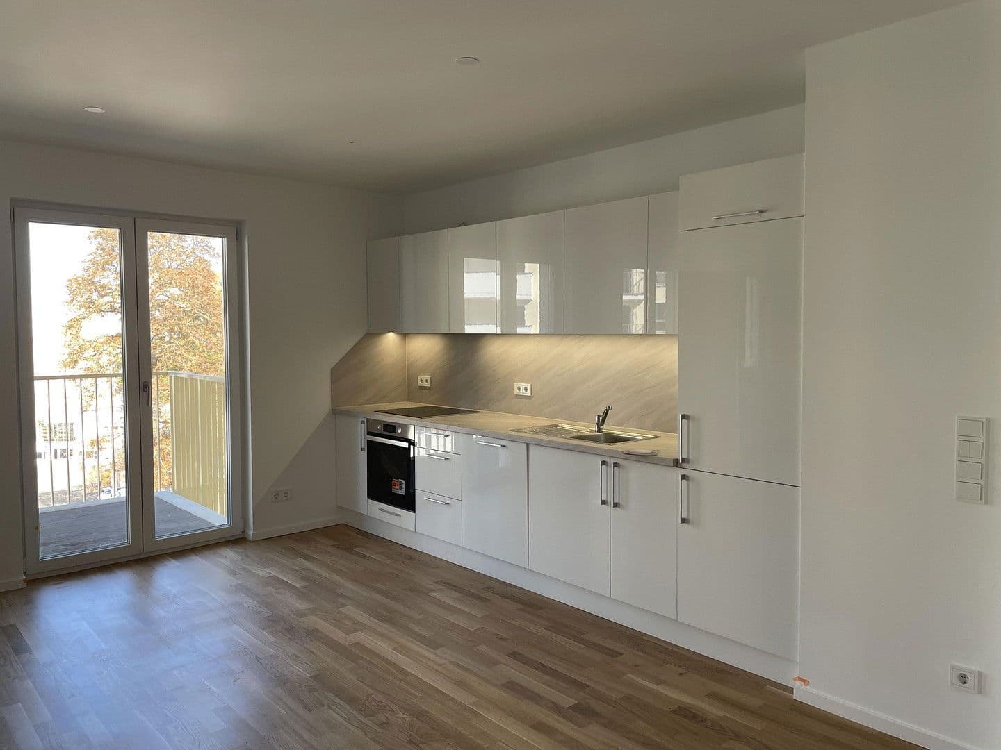 4 bedroom flat to rent, 93 m², Torgauer Str. 44a, Leipzig, Saxony 4 bedroom flat to rent, 93 m², Torgauer Str. 44a, Leipzig, Saxony