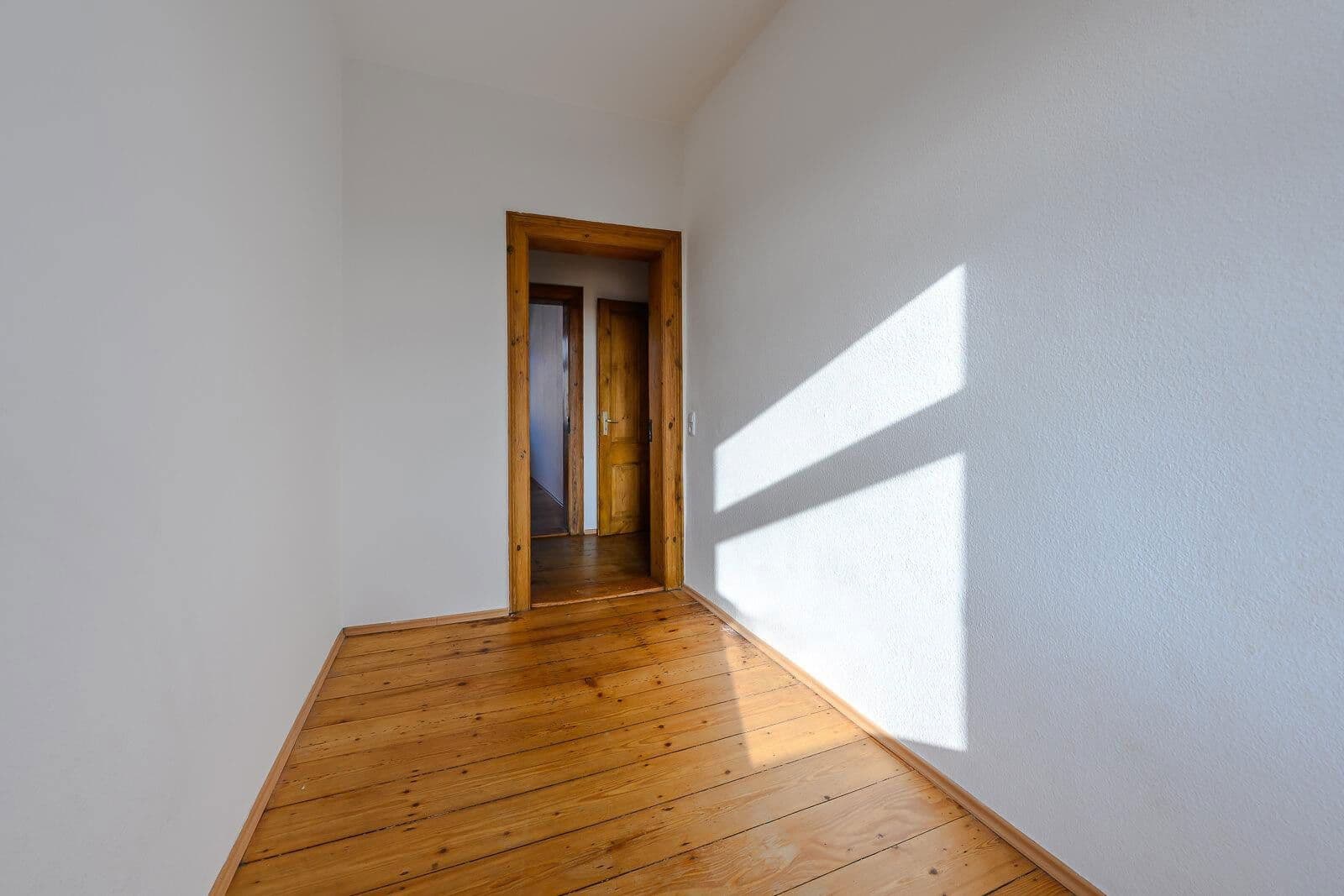 house for sale, 318 m², Jägerstraße 70, Naumburg (Saale), Saxony-Anhalt house for sale, 318 m², Jägerstraße 70, Naumburg (Saale), Saxony-Anhalt