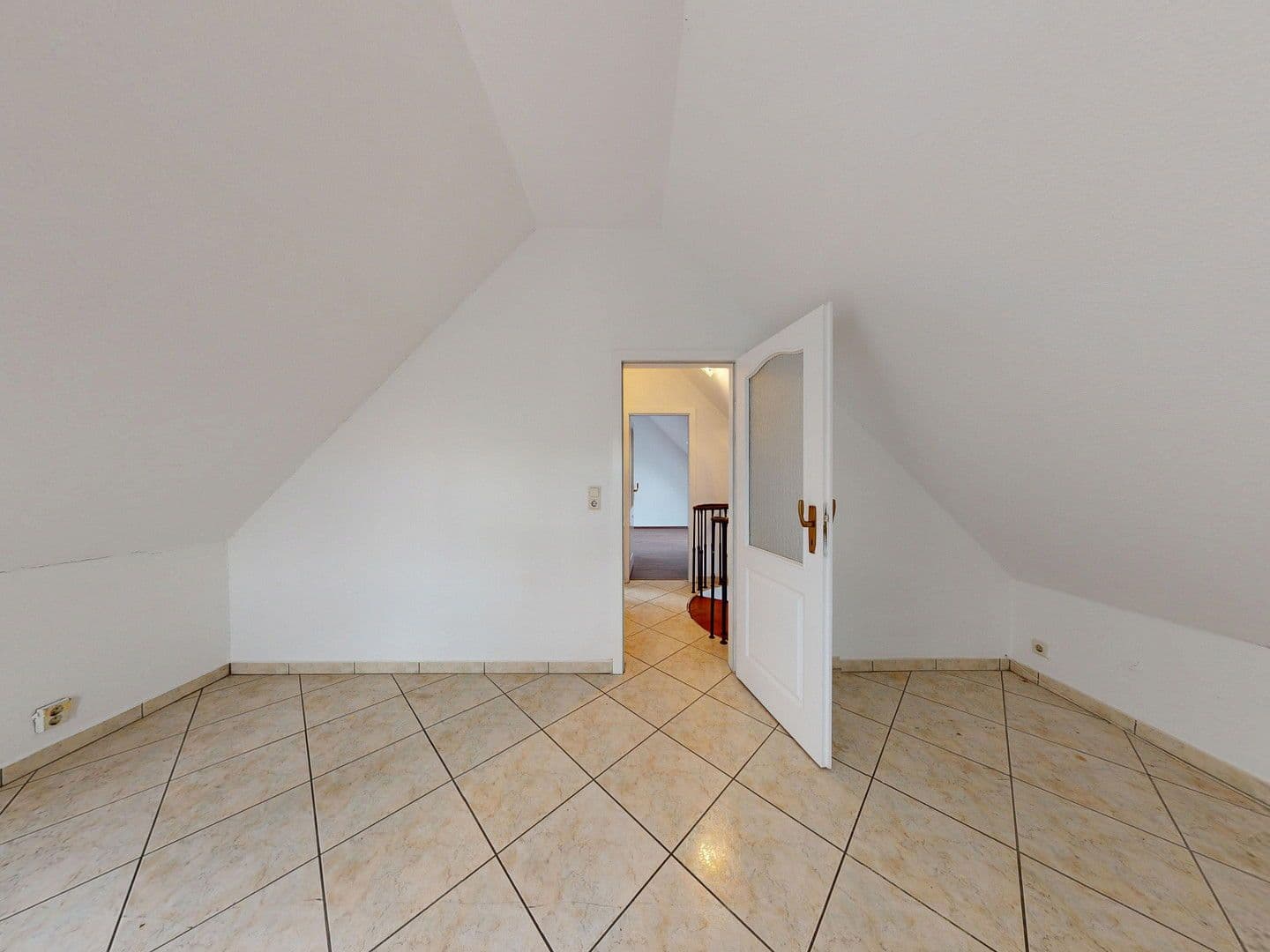 5 bedroom flat for sale, 120 m², Rohrlachstrasse 5, Ludwigshafen, Rhineland-Palatinate 5 bedroom flat for sale, 120 m², Rohrlachstrasse 5, Ludwigshafen, Rhineland-Palatinate