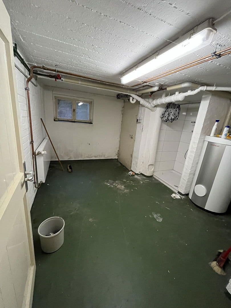 house for sale, 230 m², Königgrätzerstr. 12, Solingen, North Rhine-Westphalia house for sale, 230 m², Königgrätzerstr. 12, Solingen, North Rhine-Westphalia