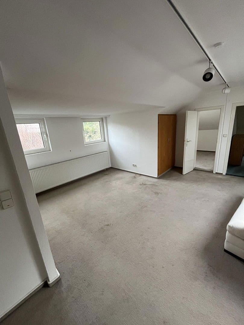 house for sale, 230 m², Königgrätzerstr. 12, Solingen, North Rhine-Westphalia house for sale, 230 m², Königgrätzerstr. 12, Solingen, North Rhine-Westphalia