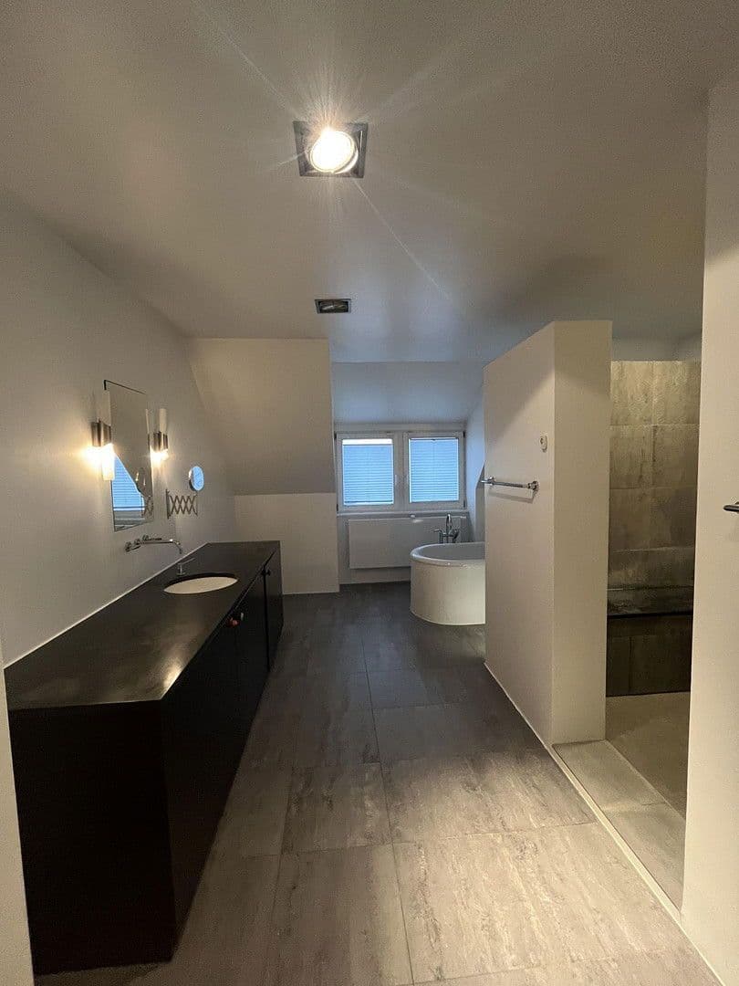 5 bedroom flat to rent, 284 m², Schwarzwaldstr. 17, Singen (Hohentwiel), Baden-Württemberg 5 bedroom flat to rent, 284 m², Schwarzwaldstr. 17, Singen (Hohentwiel), Baden-Württemberg