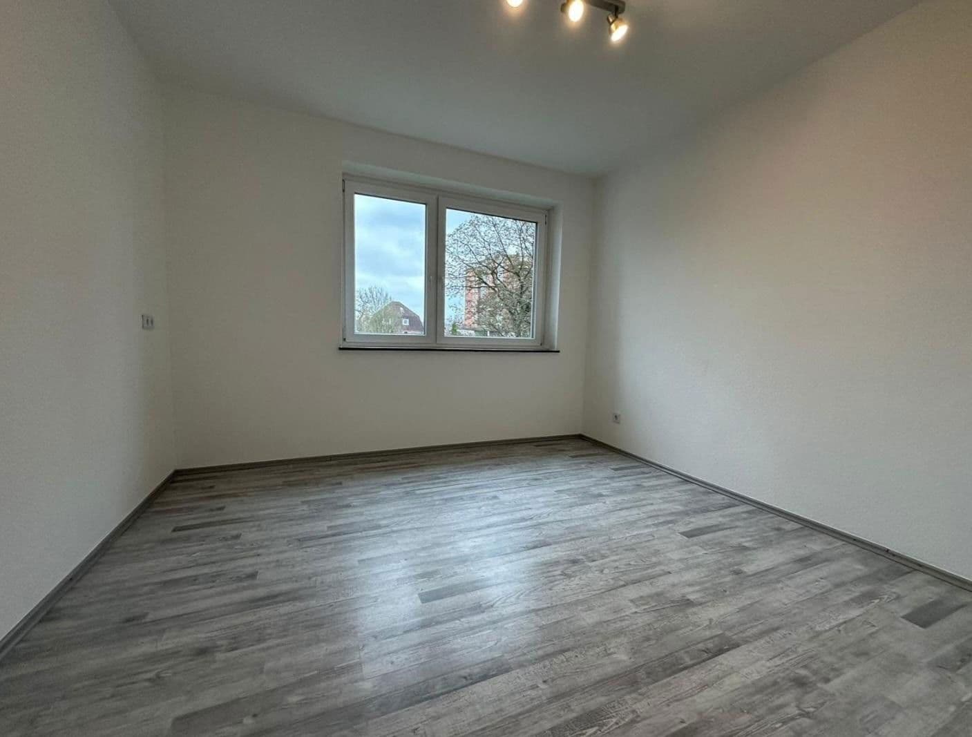 2 bedroom flat to rent, 49 m², Elmshorn, Schleswig-Holstein 2 bedroom flat to rent, 49 m², Elmshorn, Schleswig-Holstein