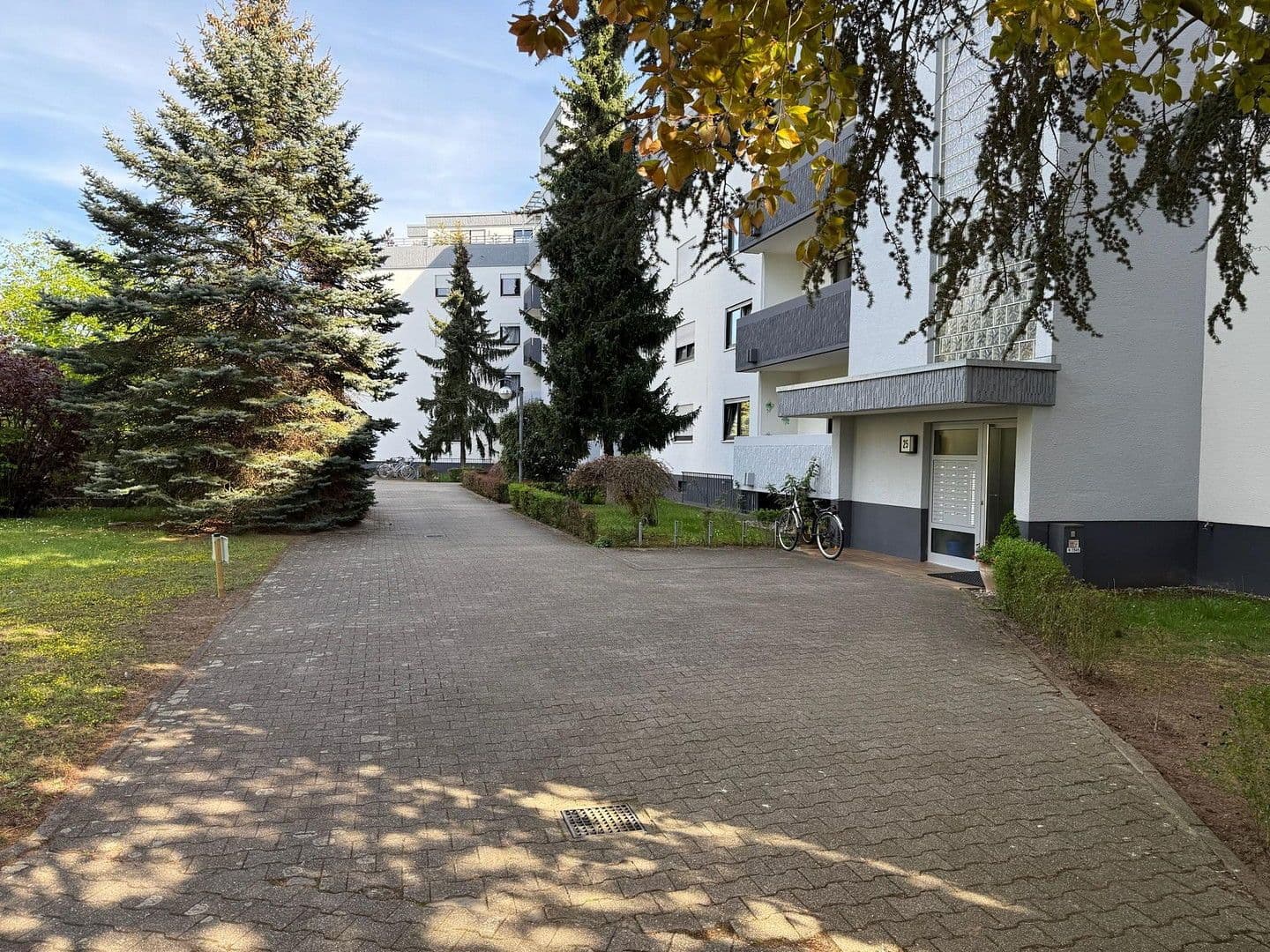 2 bedroom with open-plan kitchen flat to rent, 98 m², Rubensstraße 25, Karlsruhe, Baden-Württemberg 2 bedroom with open-plan kitchen flat to rent, 98 m², Rubensstraße 25, Karlsruhe, Baden-Württemberg