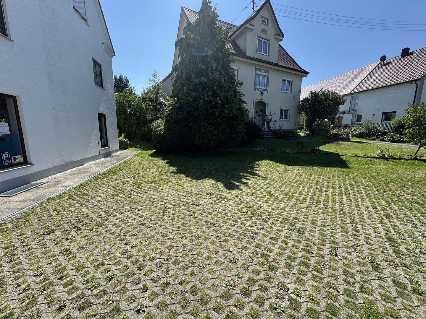 office for sale, 218 m², Augsburger Straße 14, Fischach, Bavaria office for sale, 218 m², Augsburger Straße 14, Fischach, Bavaria