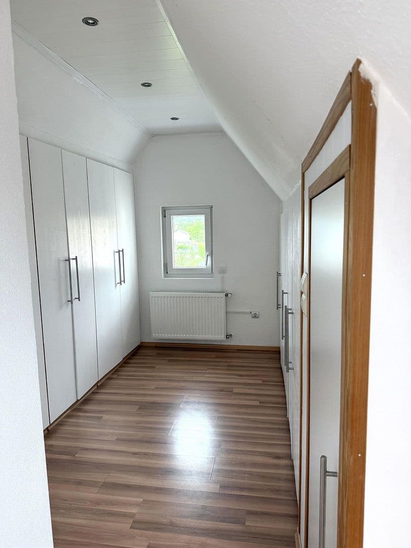 house for sale, 237 m², Mühlacker, Baden-Württemberg house for sale, 237 m², Mühlacker, Baden-Württemberg