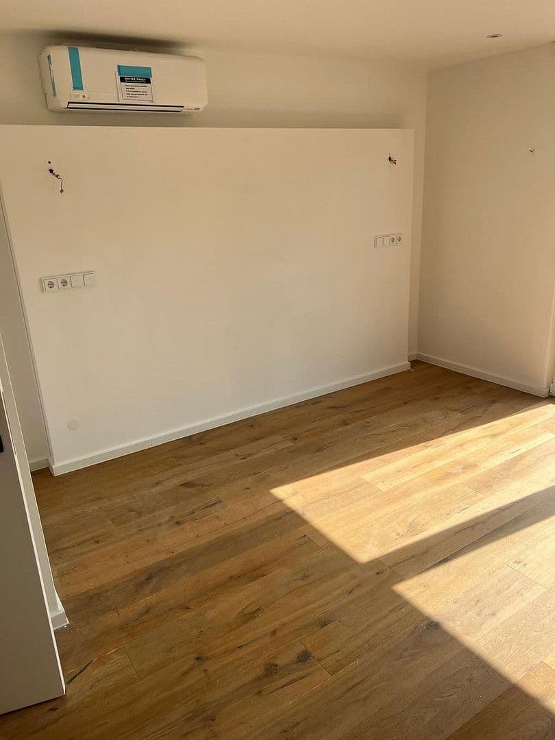 house for sale, 212 m², Am Blumenfeld 23 A, Meerbusch, North Rhine-Westphalia house for sale, 212 m², Am Blumenfeld 23 A, Meerbusch, North Rhine-Westphalia