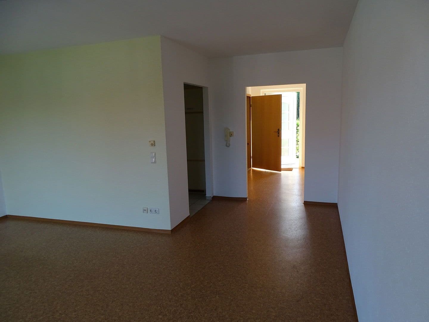 1 bedroom flat to rent, 54 m², Dresden-Weißig, Saxony 1 bedroom flat to rent, 54 m², Dresden-Weißig, Saxony