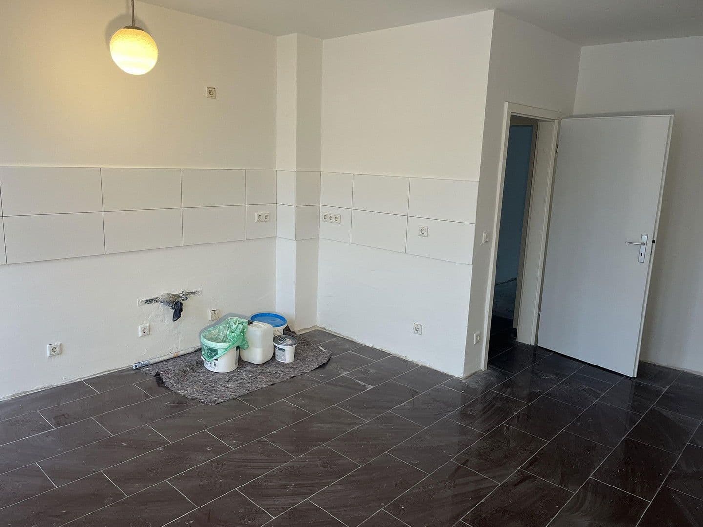 2 bedroom with open-plan kitchen flat to rent, 92 m², St.-Anton-Str. 21, Krefeld, North Rhine-Westphalia 2 bedroom with open-plan kitchen flat to rent, 92 m², St.-Anton-Str. 21, Krefeld, North Rhine-Westphalia