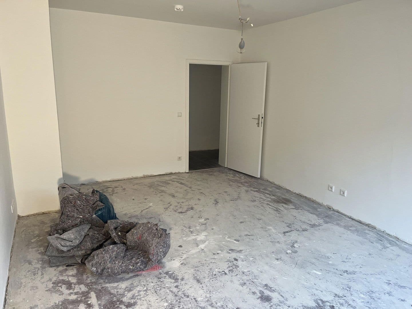 2 bedroom with open-plan kitchen flat to rent, 92 m², St.-Anton-Str. 21, Krefeld, North Rhine-Westphalia 2 bedroom with open-plan kitchen flat to rent, 92 m², St.-Anton-Str. 21, Krefeld, North Rhine-Westphalia