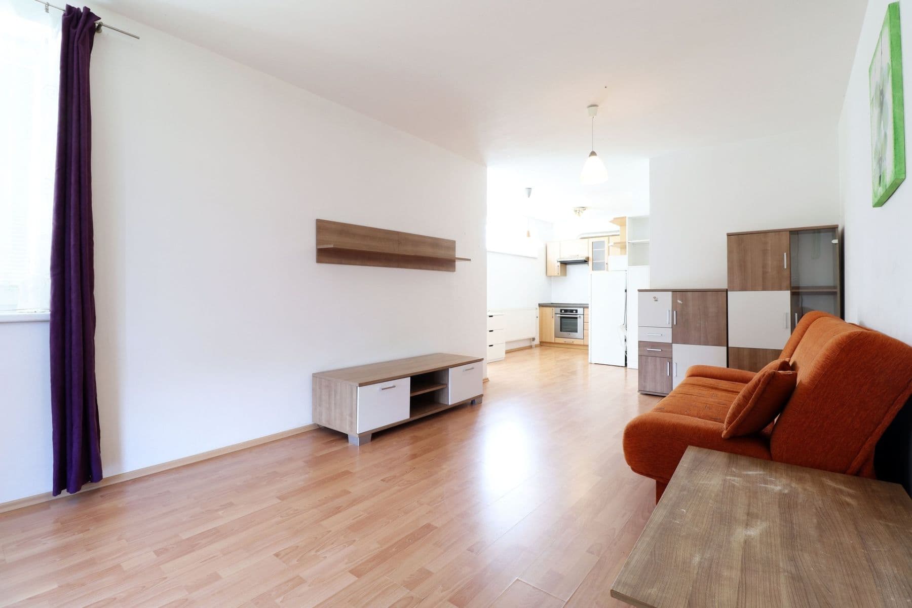 2 bedroom with open-plan kitchen flat to rent, 76 m², Herlíkovická, Prague, Prague 2 bedroom with open-plan kitchen flat to rent, 76 m², Herlíkovická, Prague, Prague