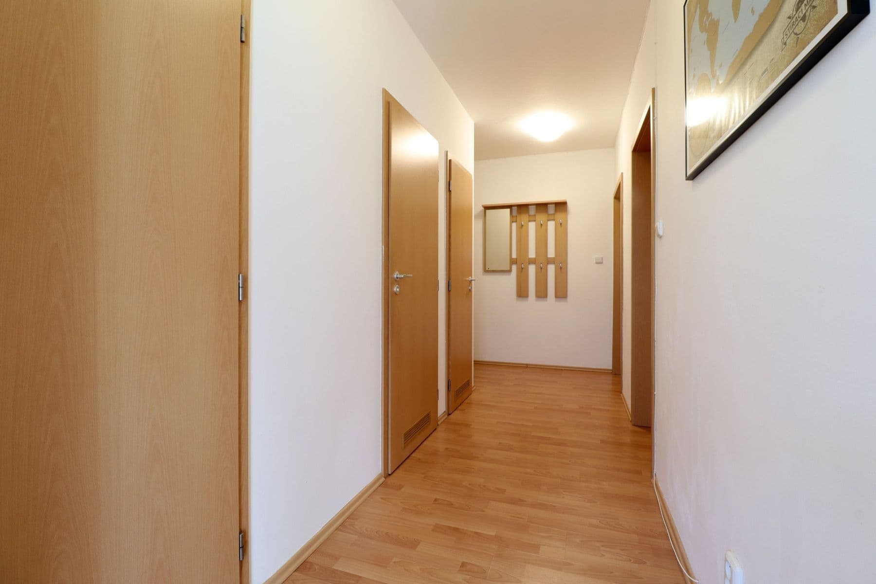 2 bedroom with open-plan kitchen flat to rent, 76 m², Herlíkovická, Prague, Prague 2 bedroom with open-plan kitchen flat to rent, 76 m², Herlíkovická, Prague, Prague