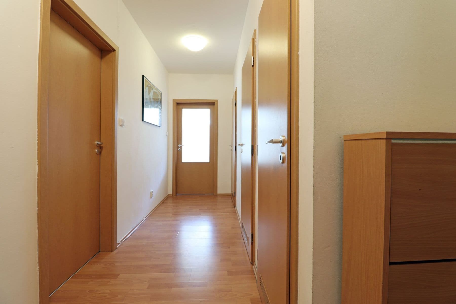 2 bedroom with open-plan kitchen flat to rent, 76 m², Herlíkovická, Prague, Prague 2 bedroom with open-plan kitchen flat to rent, 76 m², Herlíkovická, Prague, Prague