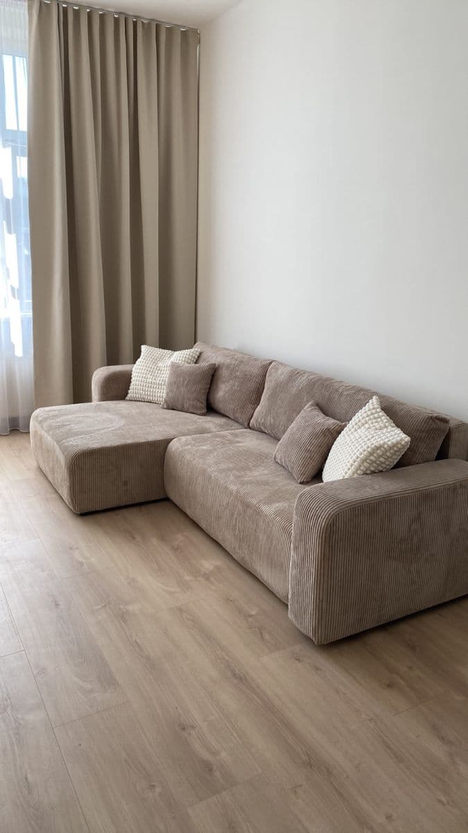 1 bedroom with open-plan kitchen flat to rent, 60 m², U Zvonařky, Prague, Prague 1 bedroom with open-plan kitchen flat to rent, 60 m², U Zvonařky, Prague, Prague