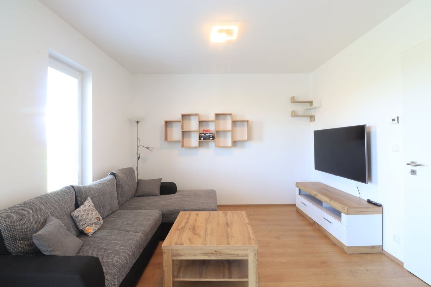 1 bedroom with open-plan kitchen flat to rent, 51 m², Na Cihelně, Klíčany, Středočeský Region 1 bedroom with open-plan kitchen flat to rent, 51 m², Na Cihelně, Klíčany, Středočeský Region