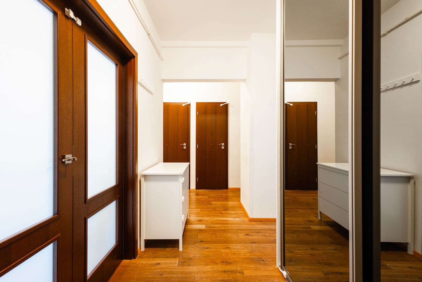 2 bedroom with open-plan kitchen flat for sale, 76 m², Biskupcova, Prague, Prague 2 bedroom with open-plan kitchen flat for sale, 76 m², Biskupcova, Prague, Prague