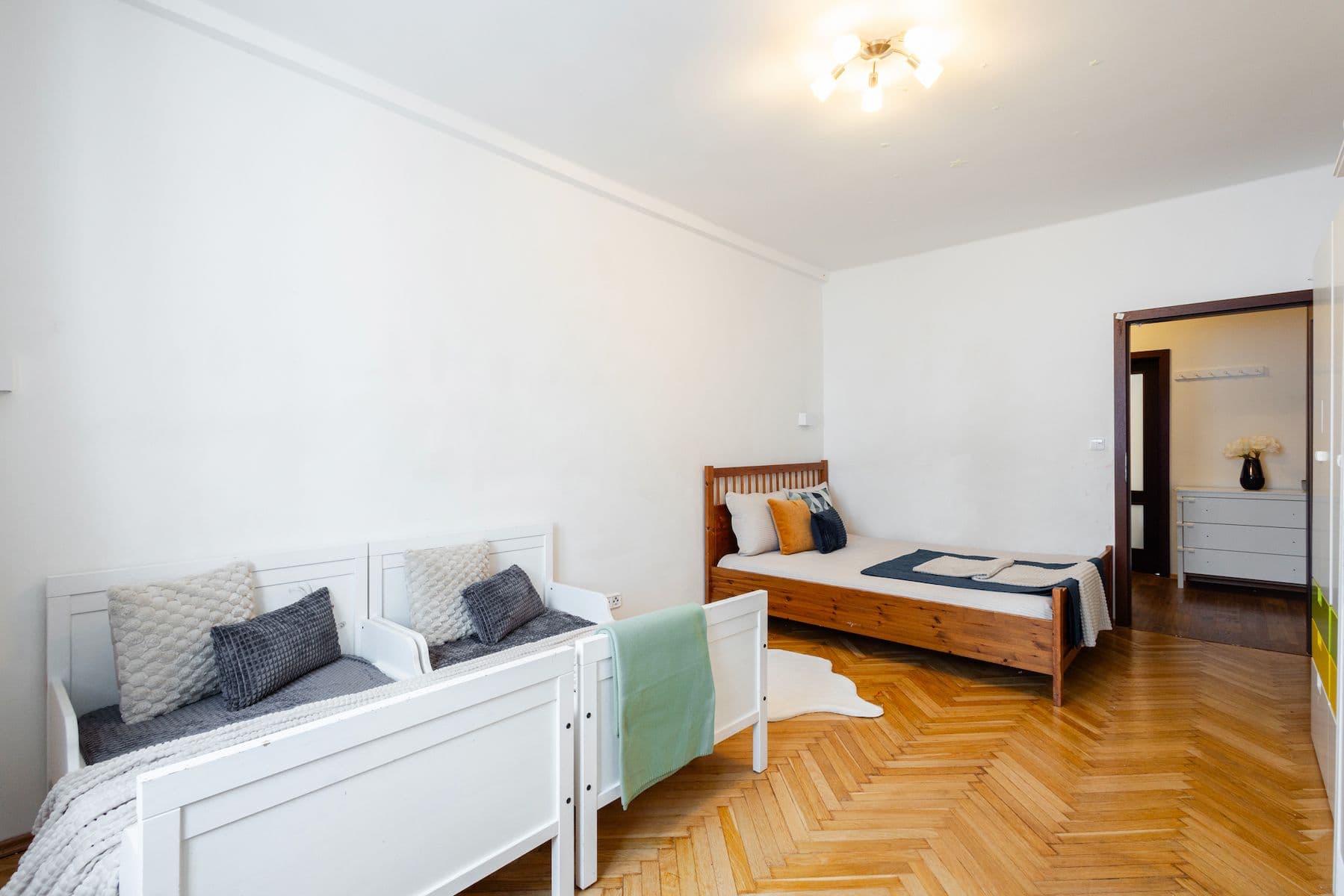 2 bedroom with open-plan kitchen flat for sale, 76 m², Biskupcova, Prague, Prague 2 bedroom with open-plan kitchen flat for sale, 76 m², Biskupcova, Prague, Prague