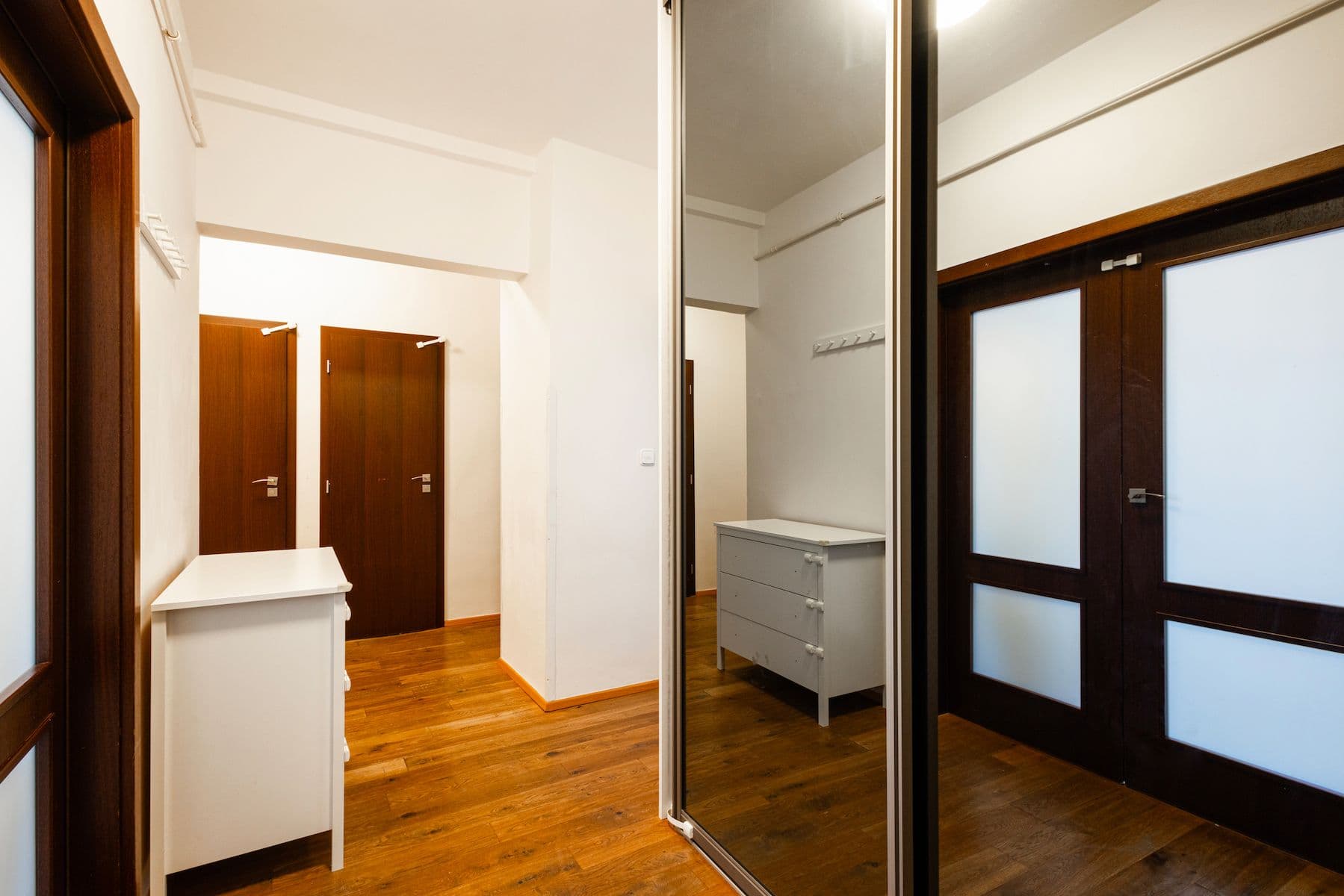 2 bedroom with open-plan kitchen flat for sale, 76 m², Biskupcova, Prague, Prague 2 bedroom with open-plan kitchen flat for sale, 76 m², Biskupcova, Prague, Prague