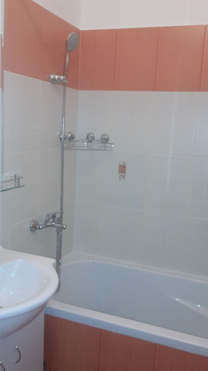 1 bedroom flat to rent, 35 m², Lidická, Třinec, Moravskoslezský Region 1 bedroom flat to rent, 35 m², Lidická, Třinec, Moravskoslezský Region