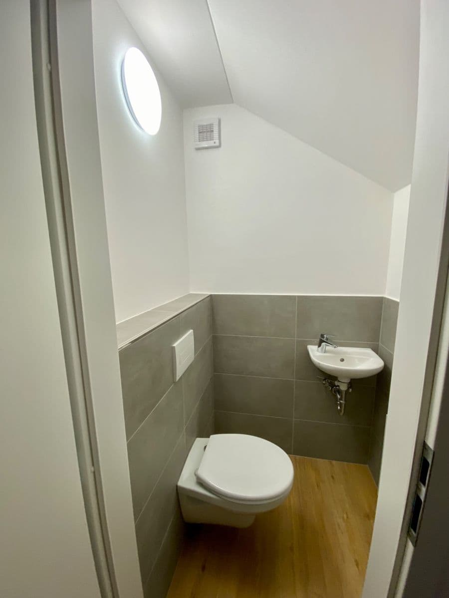 2 bedroom with open-plan kitchen flat to rent, 81 m², Kubelíkova, Prague, Prague 2 bedroom with open-plan kitchen flat to rent, 81 m², Kubelíkova, Prague, Prague