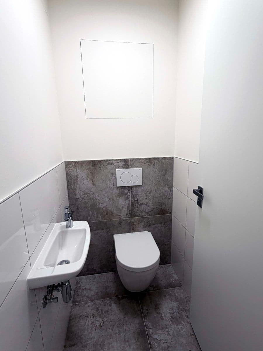 1 bedroom with open-plan kitchen flat to rent, 44 m², Bohunická, Brno, Jihomoravský Region 1 bedroom with open-plan kitchen flat to rent, 44 m², Bohunická, Brno, Jihomoravský Region